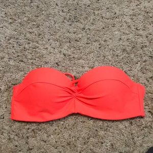 Bikini top. Xhilaration size M